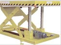 Scissor-lift table