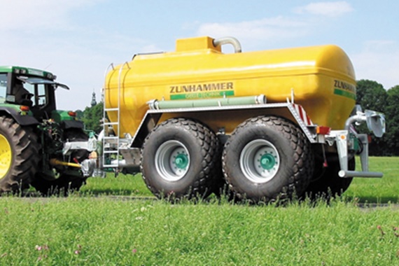 Landbrugskøretøj med iglidur®-akselleje
