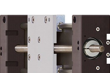 Lineærakser med føringsskruedrev